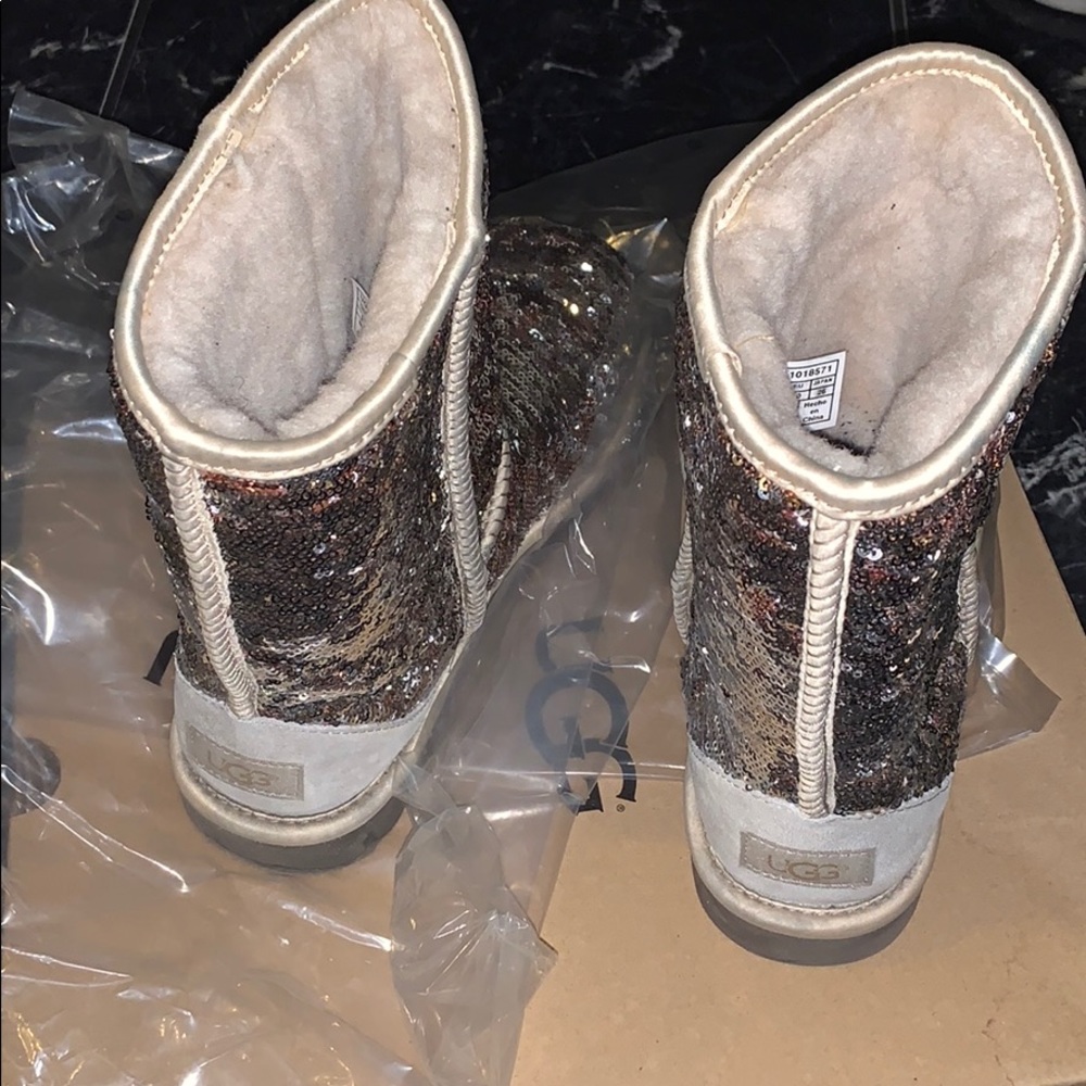 Classic Ugg - image 2